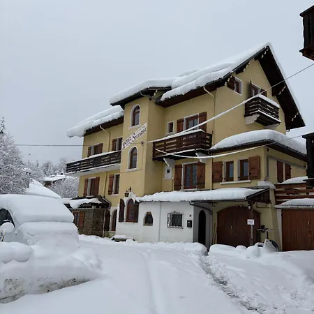 Chalet Hotel Sylvana-3
