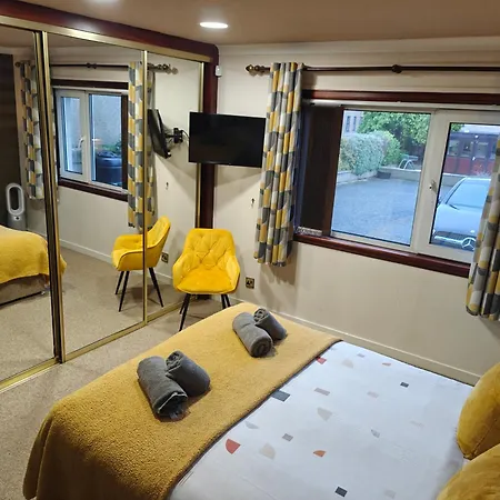 The Jays Guest House-3