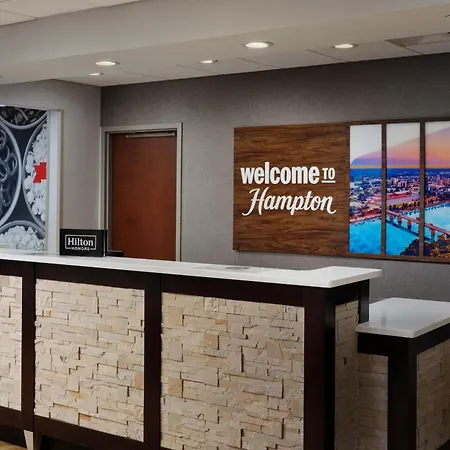 Hampton Inn Waynesboro-2