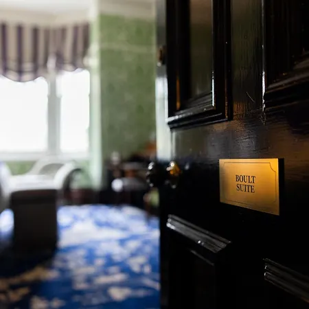 Hulbert House Luxury Boutique Lodge Queenstown-2