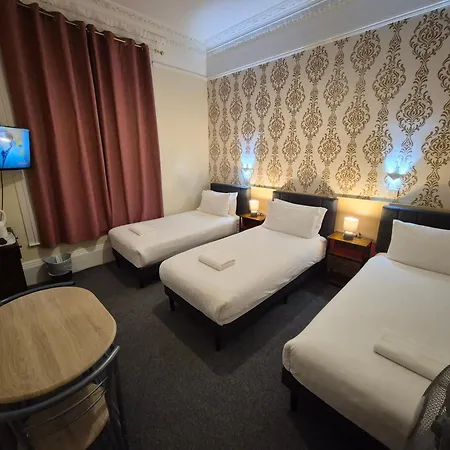 Victorin House - All Rooms Are En-Suite-3