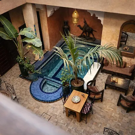 Riad Lapis-Lazuli-3