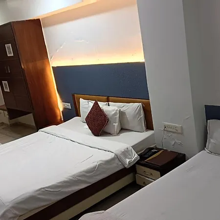 Hotel Kalinga Lake View-2