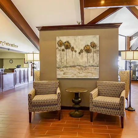 Clarion Inn Harpers Ferry-Charles Town-3
