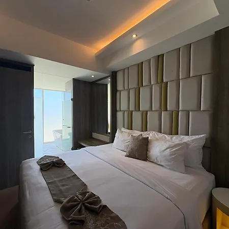 The Crystal Luxury Bay Resort Nusa Dua-3