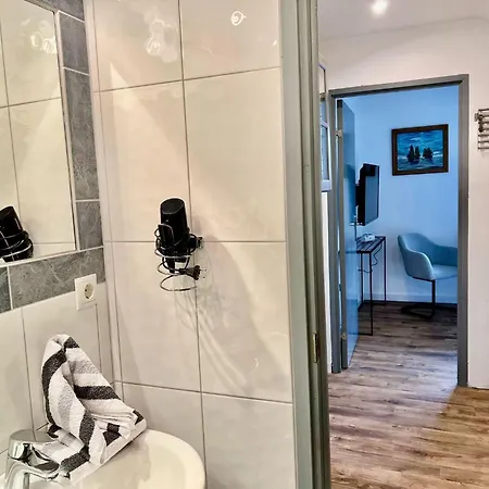 Kapitänshaus Lassen - Zimmer Nes Pük-3