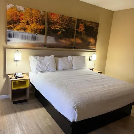 Days-Inn By Wyndham Cedartown-3