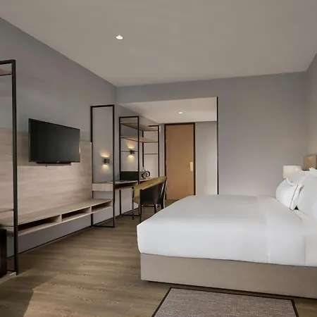 Ac Hotel By Marriott Puchong-3