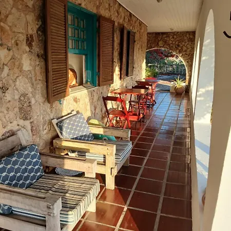 Casa Dos Arcos Bed And Breakfast-3