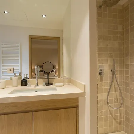 Mougins Luxury Retreats-2
