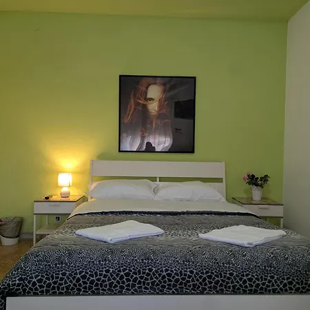 Pearl Pisa Guest House-3