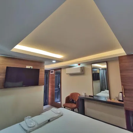 The Golden Pera'S Hotel & Spa-3