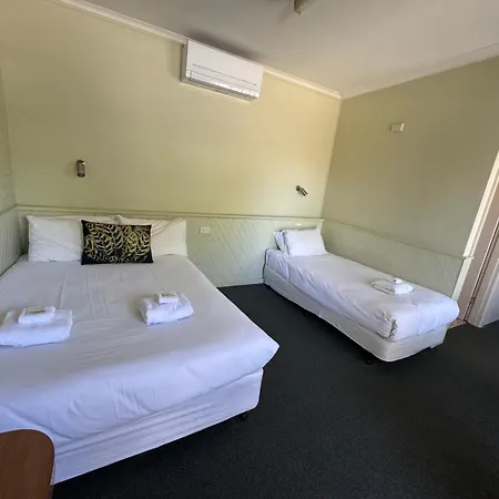 Great Western Motel-2
