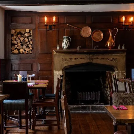 Bathurst Arms-3