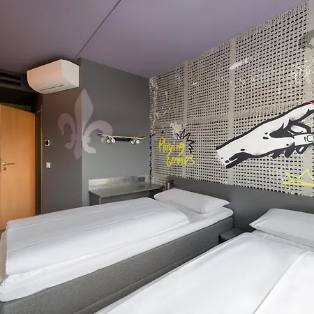 Felix Hotel Darmstadt-3