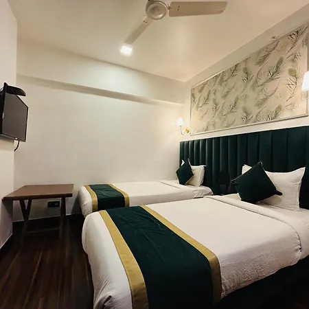 J Hotel And Banquets-3