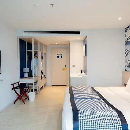 Brighton Grand Hotel & Convention Pattaya-2
