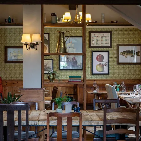 Three Tuns-3