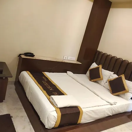 Hotel Golden Palace-2