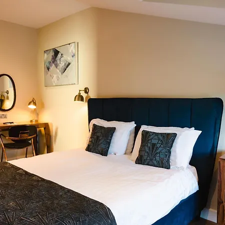 Crown Lodge Hotel-2