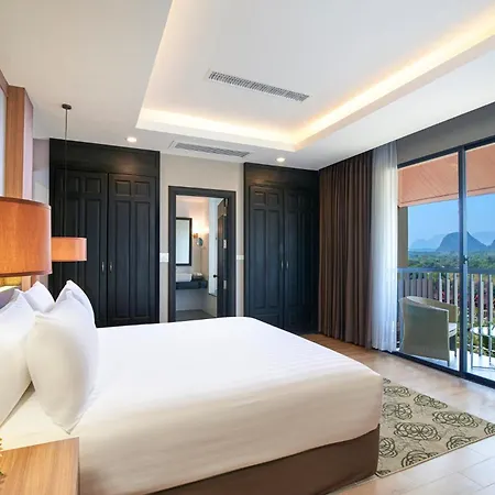 Amari Vang Vieng-2