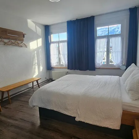 The Aarburg Hotel & Cafe-3