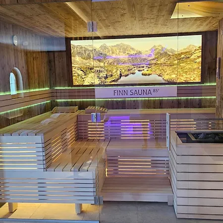Hotel Garni Tirol-3
