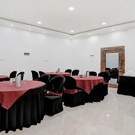 Hotel Varsha Palace-3