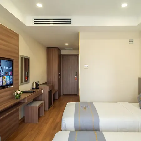 Orbit Hotel Nha Trang-2