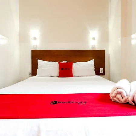 Reddoorz Near Halim Perdanakusuma 3-3