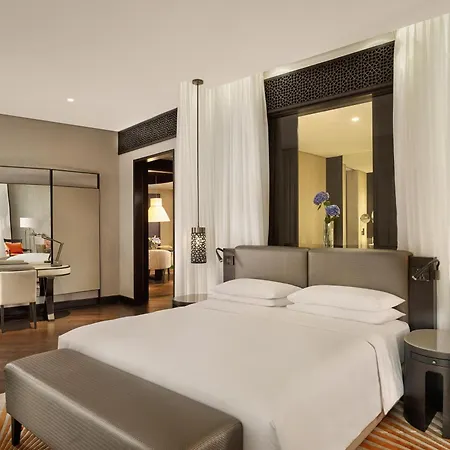 Grand Hyatt Abu Dhabi Hotel & Residences-3