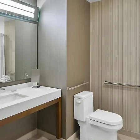 Courtyard By Marriott Albany Troy/Waterfront-3
