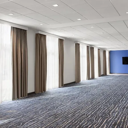 Glo Best Western Nashville Airport-2