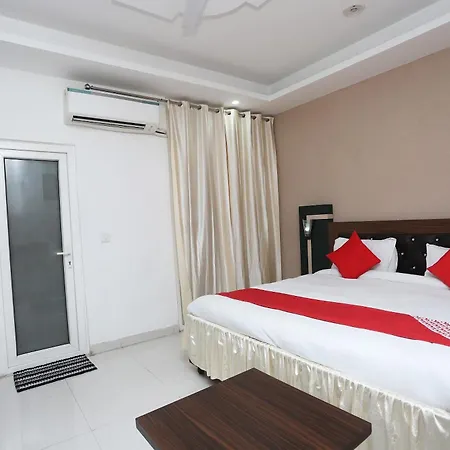 Capital O Levanti Near Aravali Biodiversity Park-2