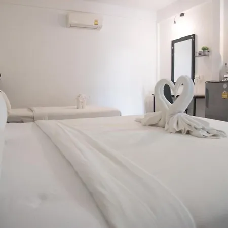 Azz Hotel-2