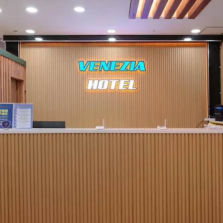 The Venezia Suite Hotel-3