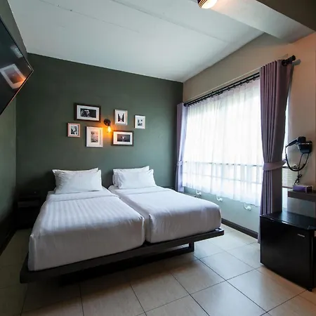 Bb House Rambuttri2 บีบี เฮ้าส์ รามบุตรี2-2