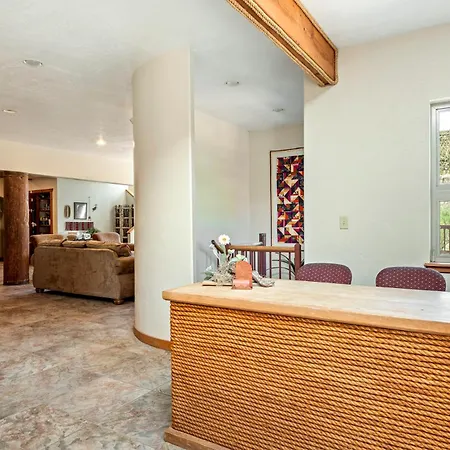 Slot Canyons Inn Bed & Breakfast-2