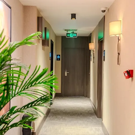 Best Garden Hotel-2