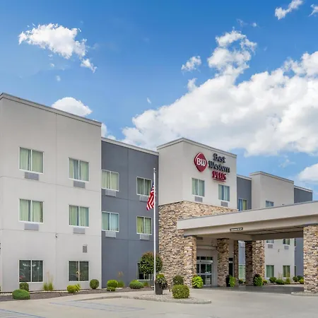 Best Western Plus Parkside Inn & Suites-3