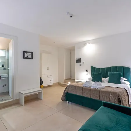 Il Tesoro Smart Suite & Spa-3