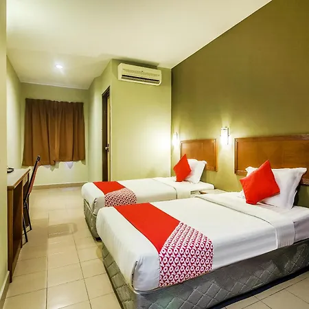 Super Oyo 828 Comfort Hotel Shah Alam-3