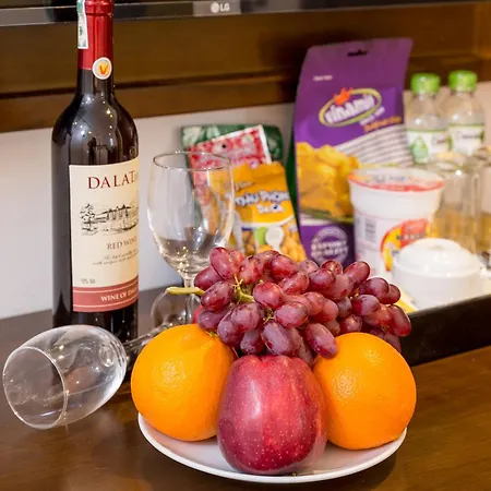 Roliva Hotel & Apartment Danang-3