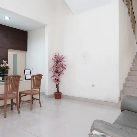 Hotel O Menjangan Residence at Citraland 1-2