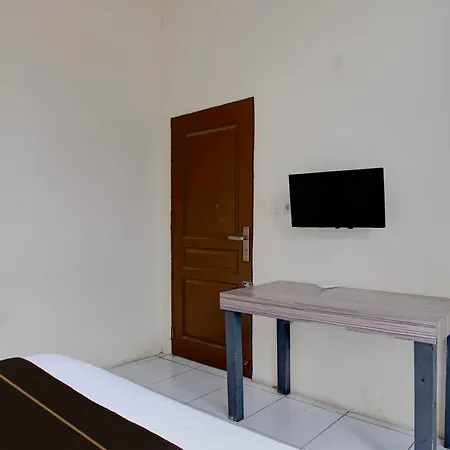 Hotel O Pekanbaru near Mall Ciputra Seraya formerly Lotus Inn-3