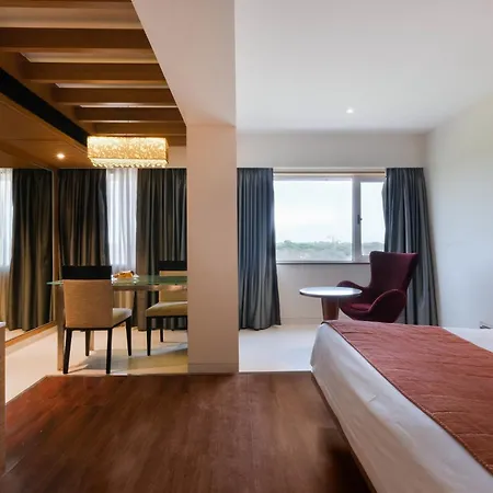 7 Apple Hotel - Viman Nagar Pune-2