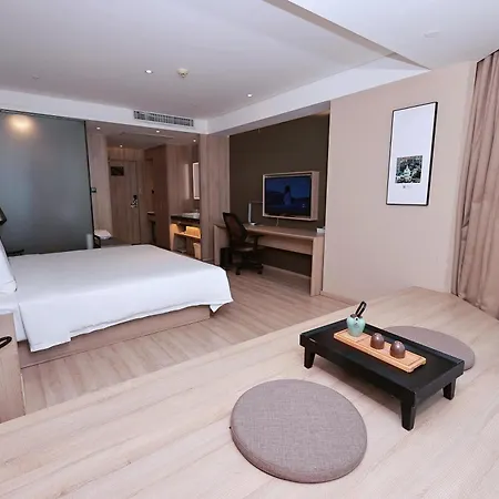 Mehood Lestie Hotel-Original Atour Hotel-Sanyuanli Metro Guangzhou-地铁直达广交会展馆-2