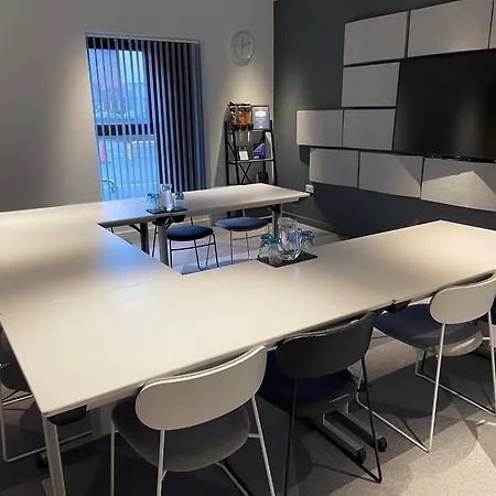 Holiday Inn Express - Barrow-In-Furness & South Lakes By Ihg-2