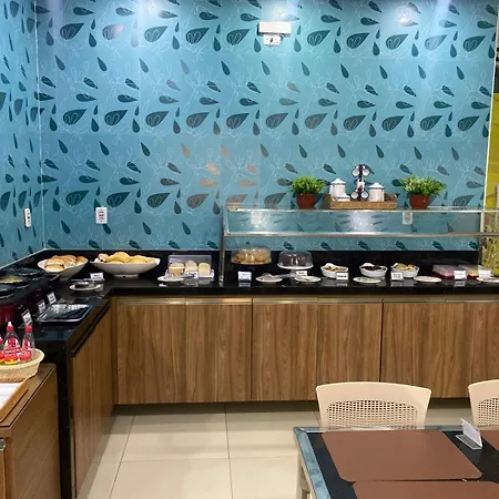 Mais Hotel Express-3