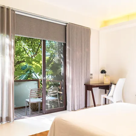 L'Osteria Luxe Beachfront B&B-3